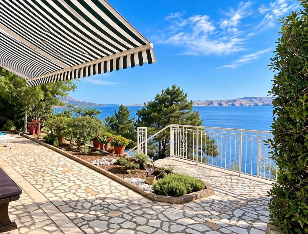 Holiday House Sea View