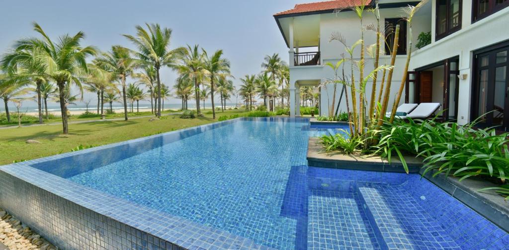 Biệt thự 3 Phòng ngủ Nhìn ra Đại dương