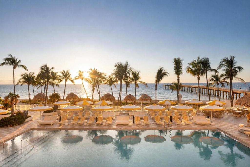 Newport Beachside Hotel & Resort - Housity