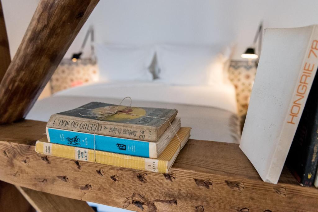 Flora Chiado Apartments - 1