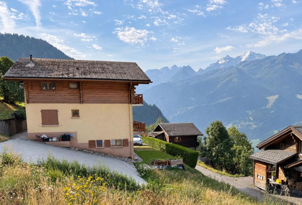 Chalet du Bry - Studio, Garden & Parking