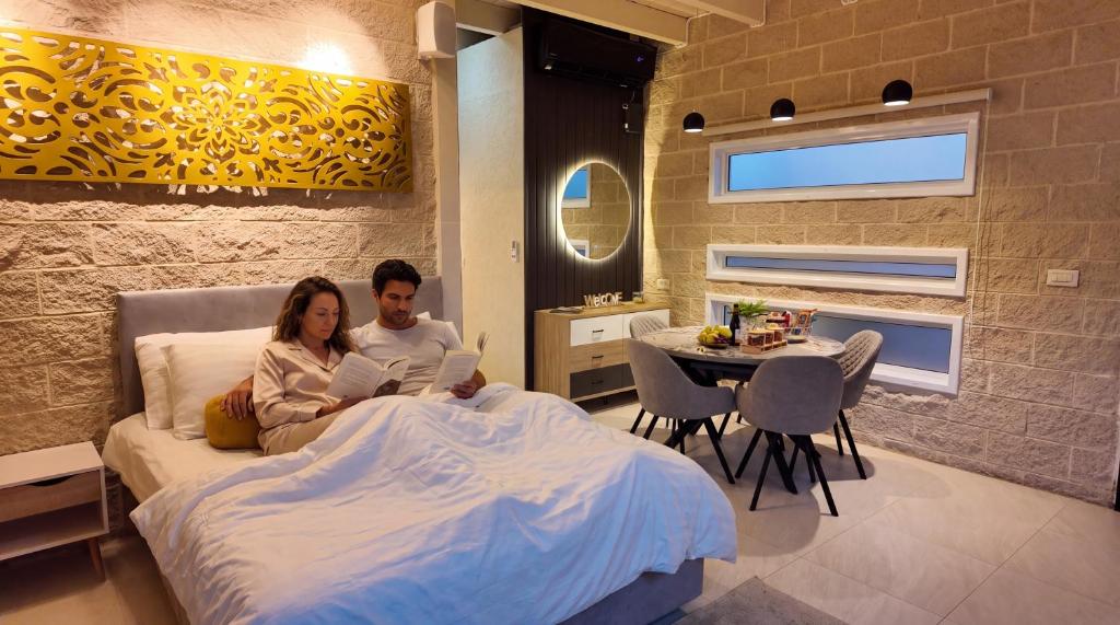 אחוזת מיא - סוויטות בוטיק על המים - Suite With Private Pool