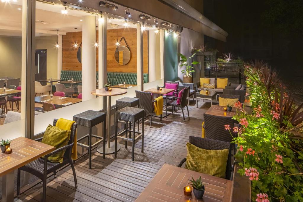 Hilton Garden Inn Bristol City Centre - Housity