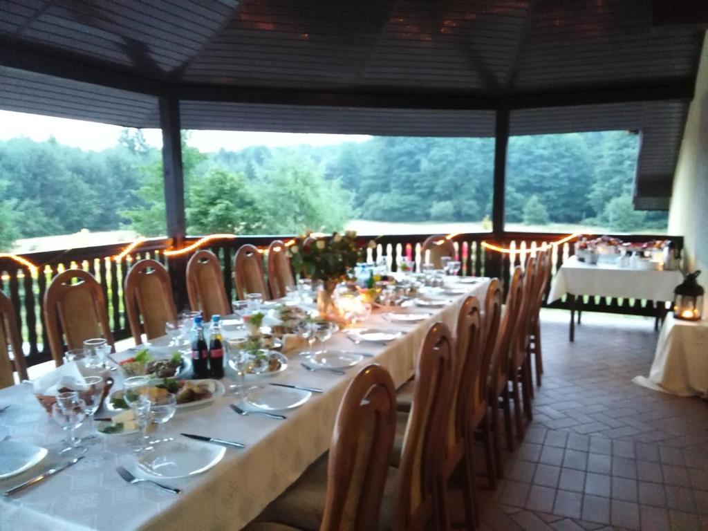 Restaurace v ubytování Zajazd Sielankowe Klimaty