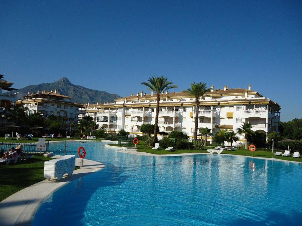 Dama de Luna, Marbella – Updated 2022 Prices