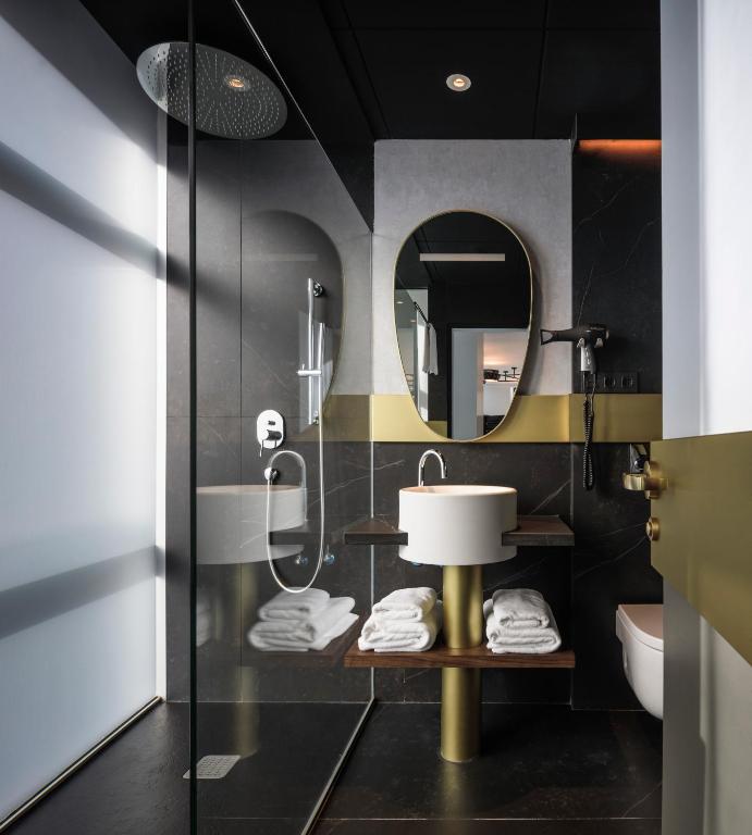 Koupelna v ubytování Soho Boutique Granada