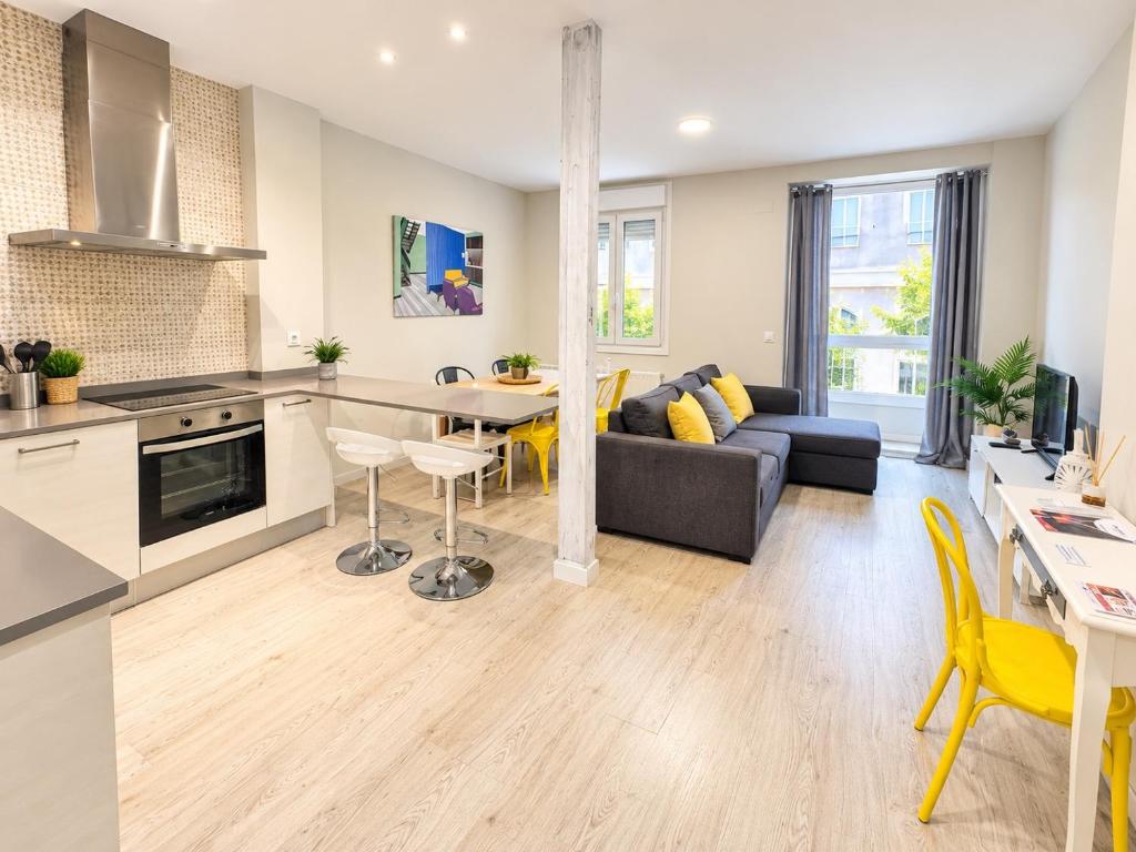 EL RINCON DE LA MERCED 2 Junto Laurel Aire acondicionado By Apartamentos Logrono