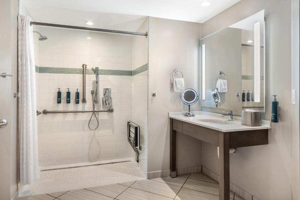 Hilton Grand Vacations Club Ocean 22 Myrtle Beach - 