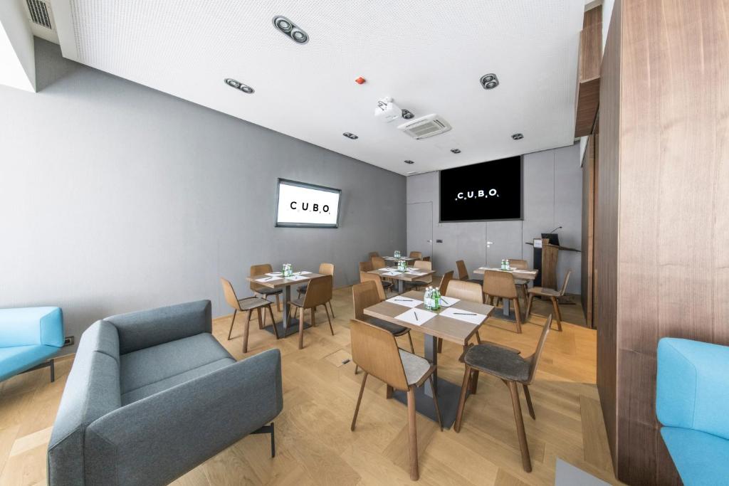 Posezení v ubytování Hotel Cubo
