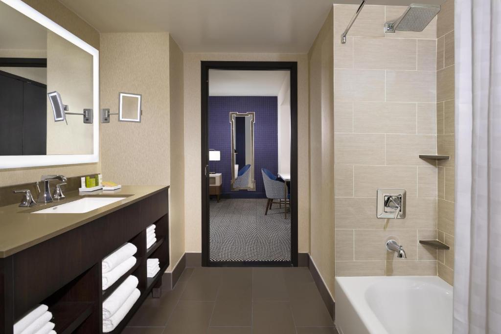 Hilton Austin - 
