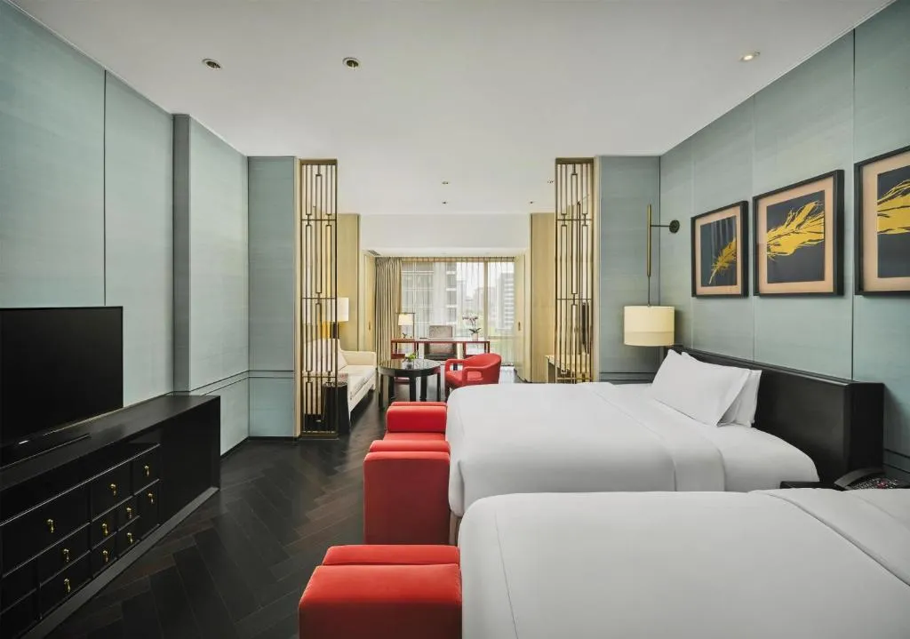 Premier Queen Room with Two Queen Beds