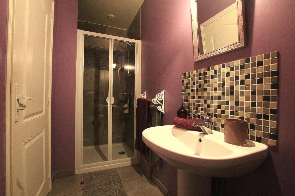 La Villa des Rosiers - Tweepersoonskamer Met Uitzicht Op De Tuin