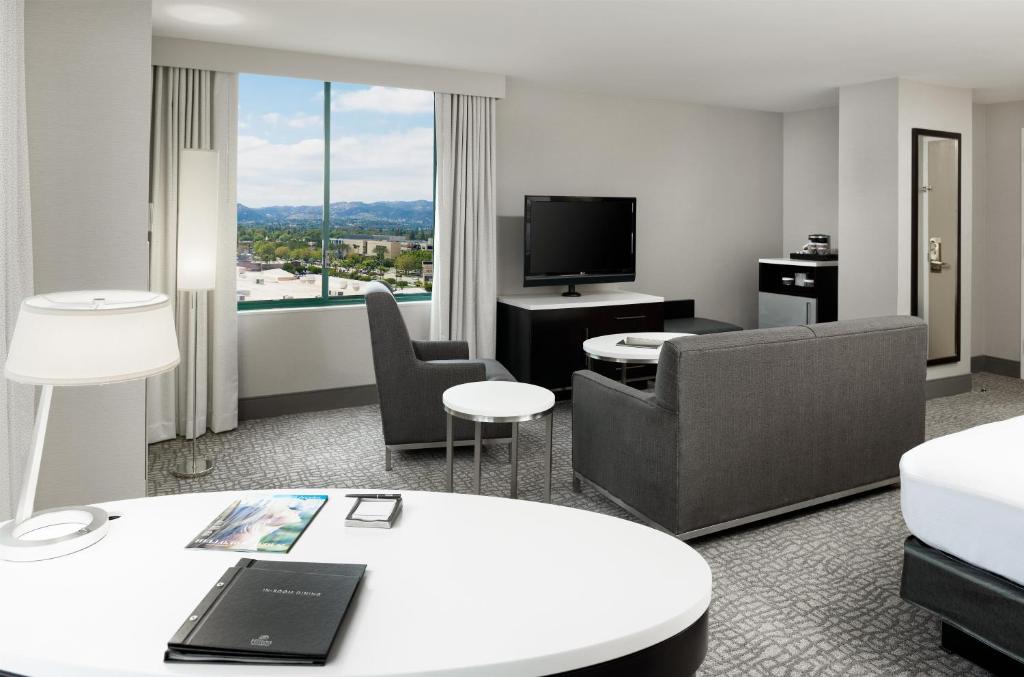 Hilton Woodland Hills/ Los Angeles - 