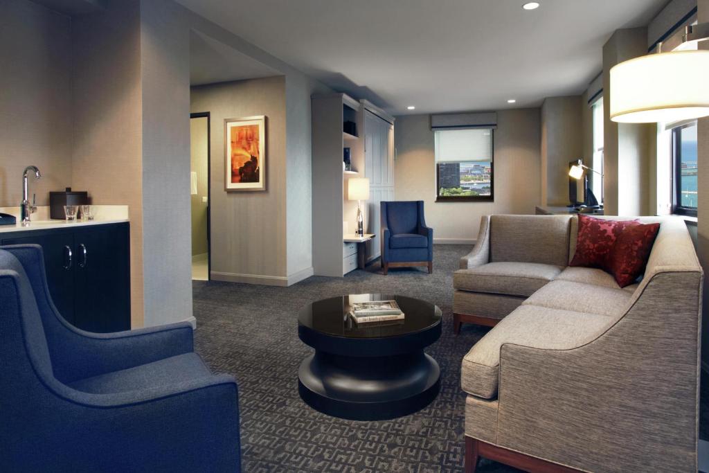 Hilton Chicago - 