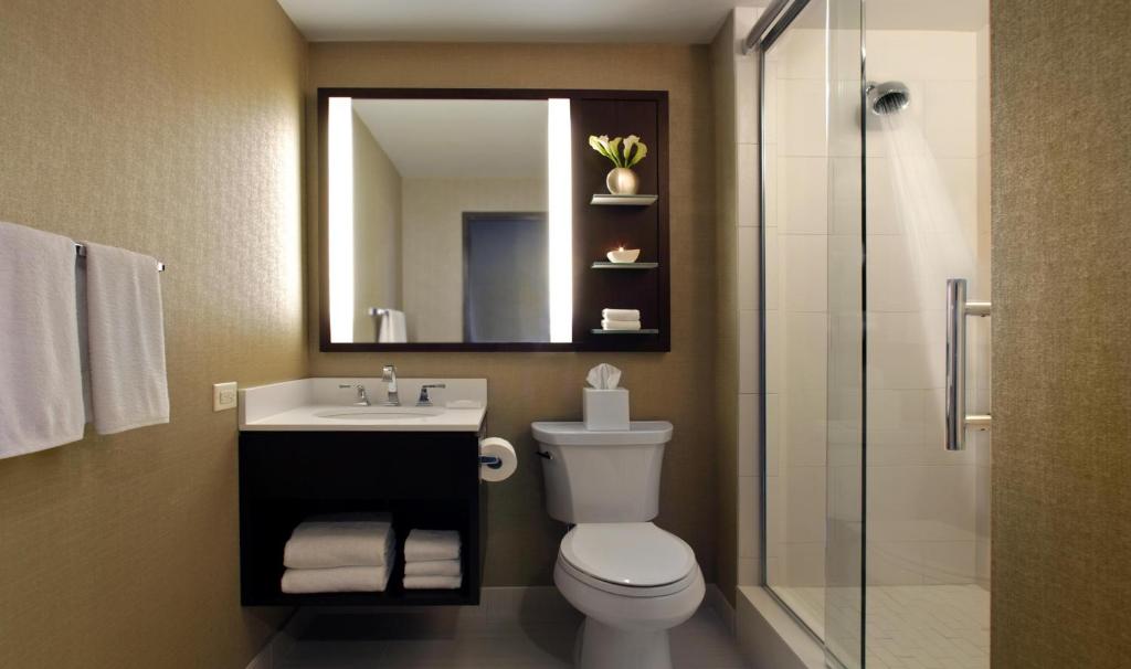 Hilton Chicago - 