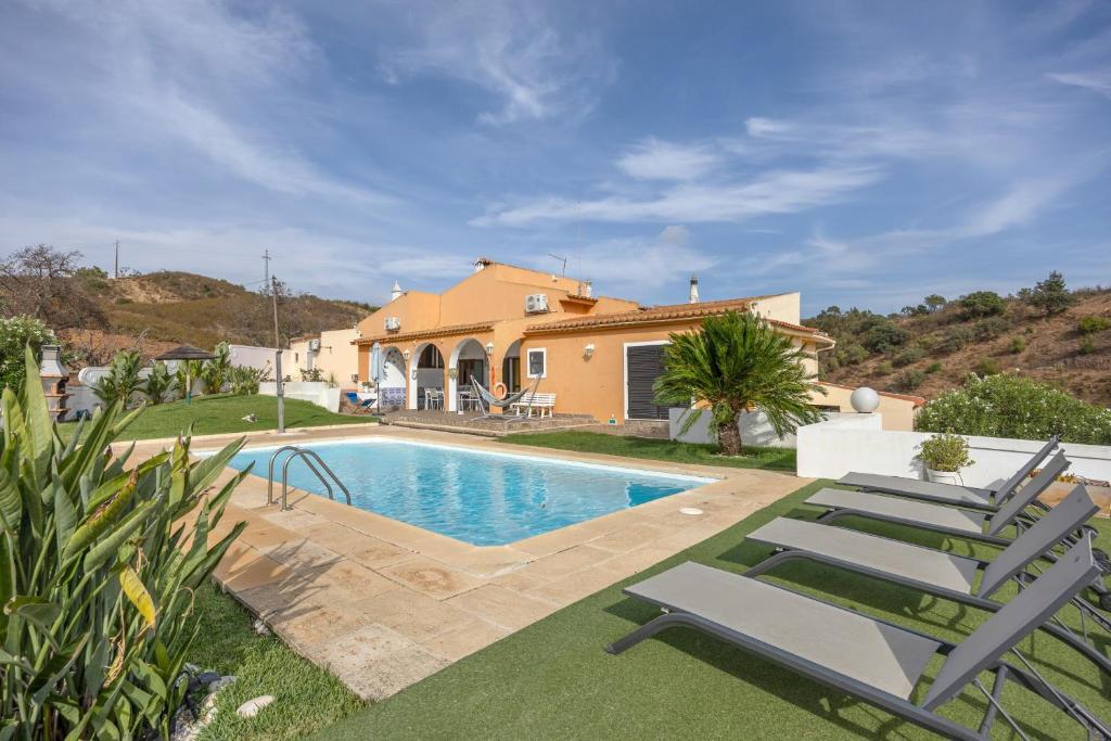 Vila Portimão T5 com Piscina