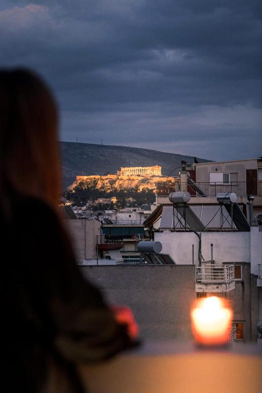 Acropolis Panorama Penthouse - Central Cozy Nest