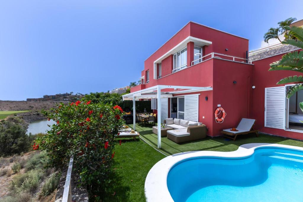 Vista Golf 20 by VillaGranCanaria
