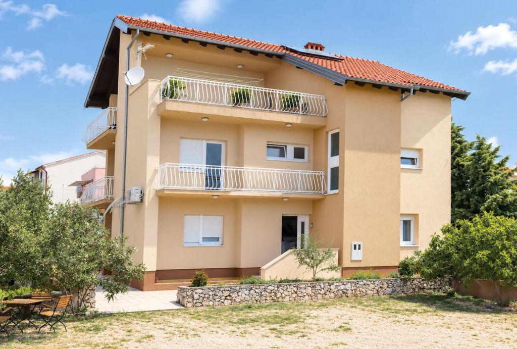 Apartments Jolie