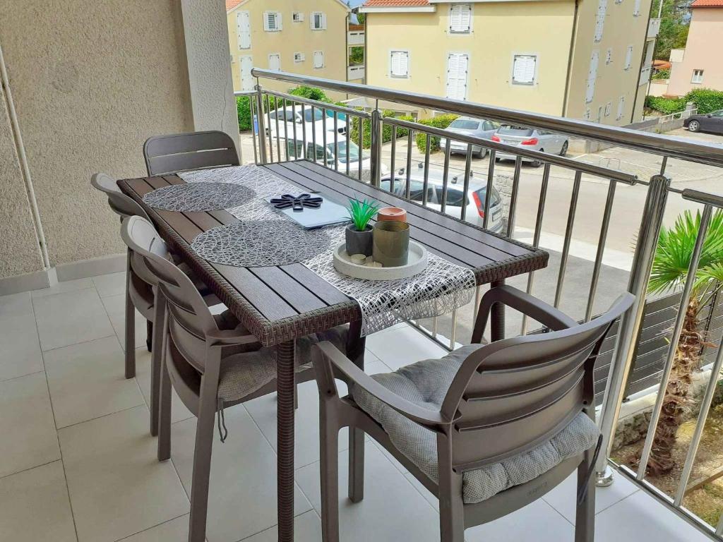 Apartments in Malinska - Insel Krk 14429