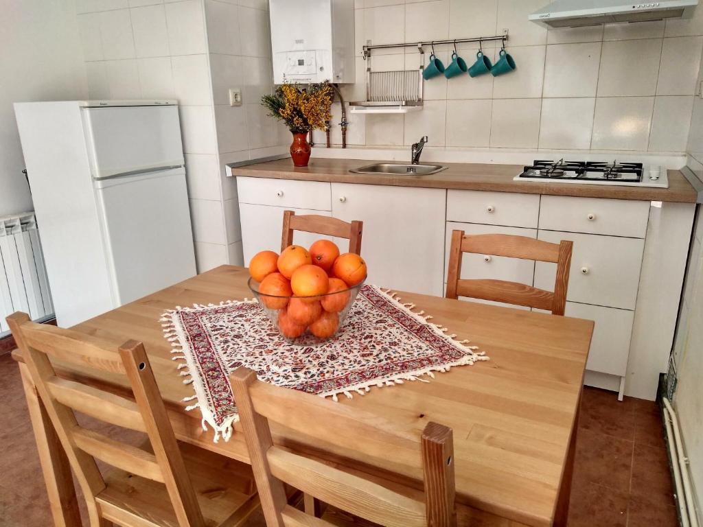 Albergue Casa Salinas - Apartment With Mountain View