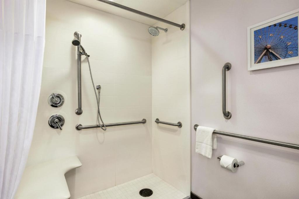 Hampton Inn & Suites Dallas-Mesquite - 