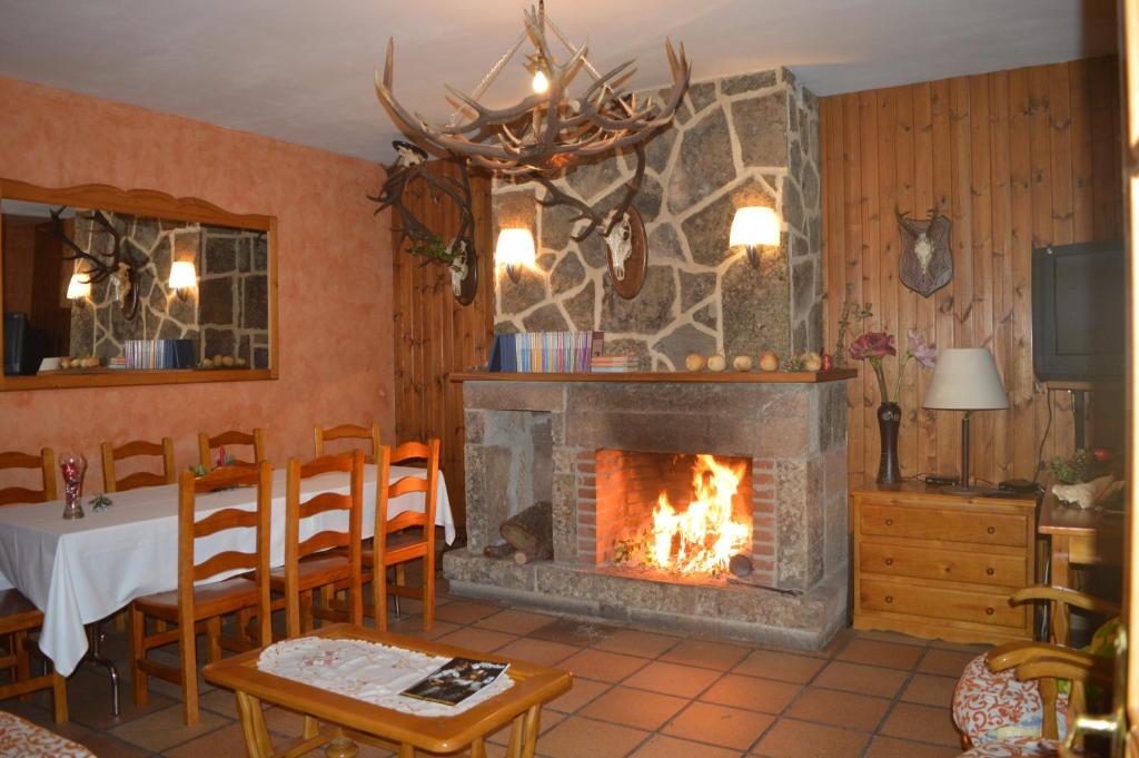 Fotografie z fotogalerie ubytování Hostal Revinuesa v destinaci Vinuesa