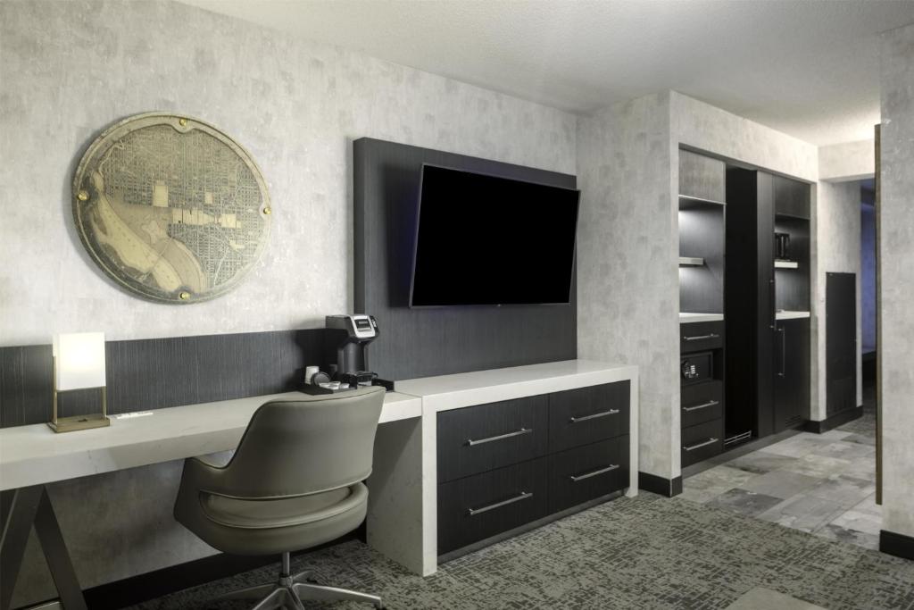 Hilton Garden Inn Washington DC Downtown - 