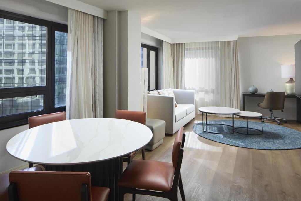 Washington Hilton - 