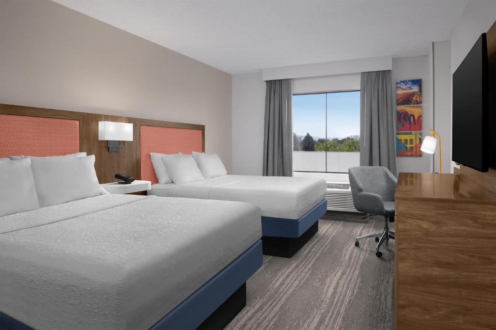Hampton Inn & Suites Denver-Cherry Creek - 