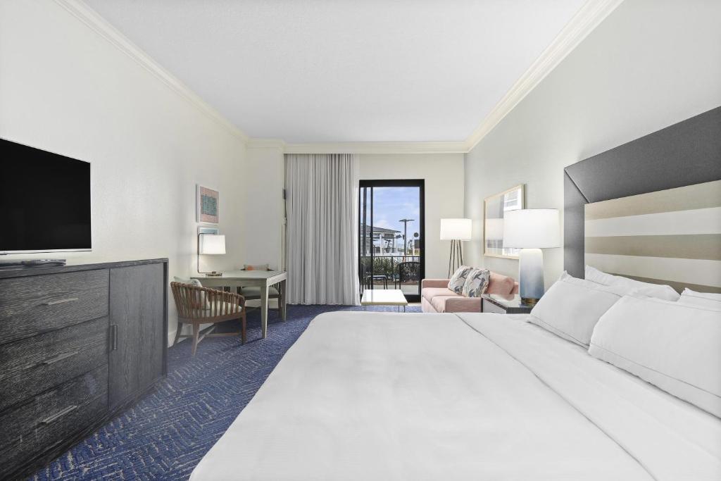 Hilton Sandestin Beach Golf Resort & Spa - 