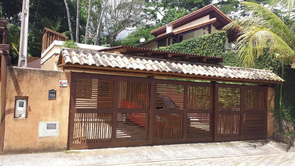  Casa das Embaúbas