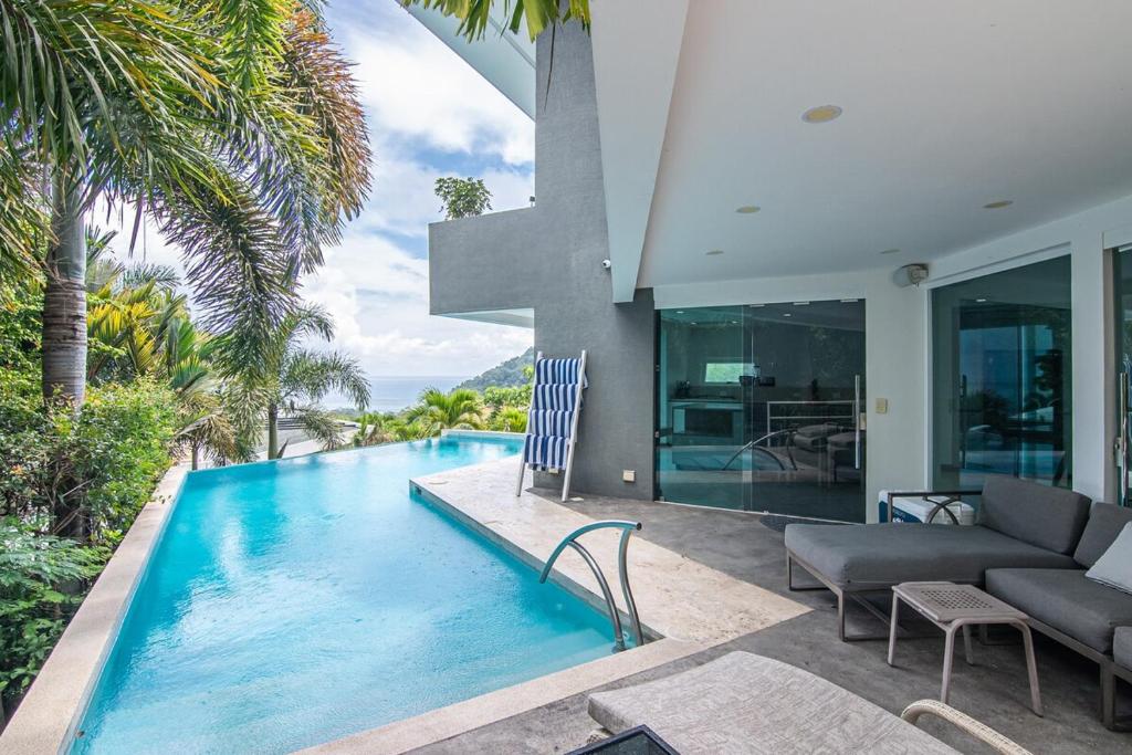 Infility Pool Luxury Ocean View Villa de los Monos w Infinity Pool and Jacuzzi, Playa ...