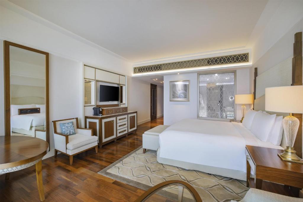 Waldorf Astoria Dubai Palm Jumeirah - 