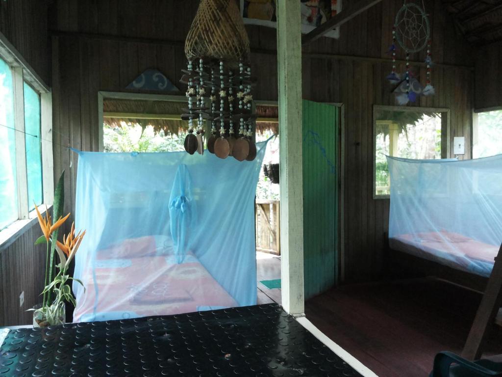Omshanty Jungle Lodge - Bungalow (4 Volwassenen)