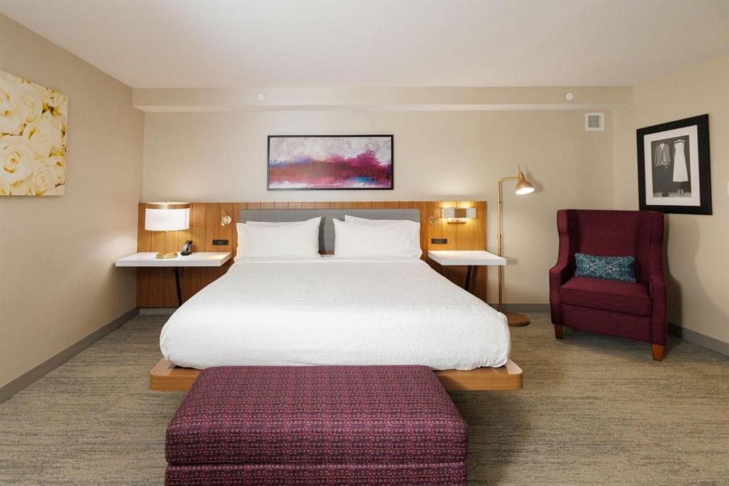 Hilton Garden Inn New York/Staten Island - 
