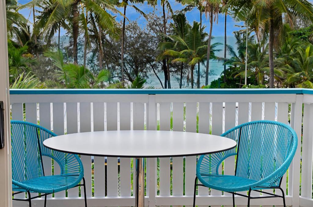 Balkón nebo terasa v ubytování By The Sea Port Douglas
