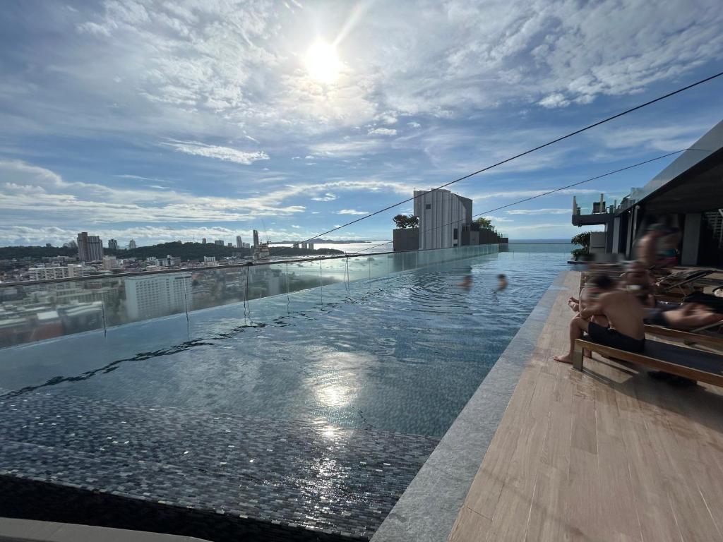 The Base Condo در پاتایا