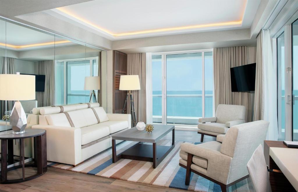 Conrad Fort Lauderdale Beach - 