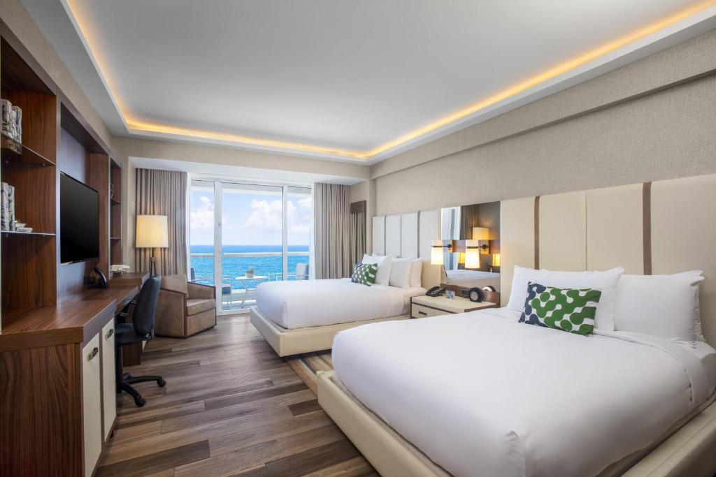 Conrad Fort Lauderdale Beach - 