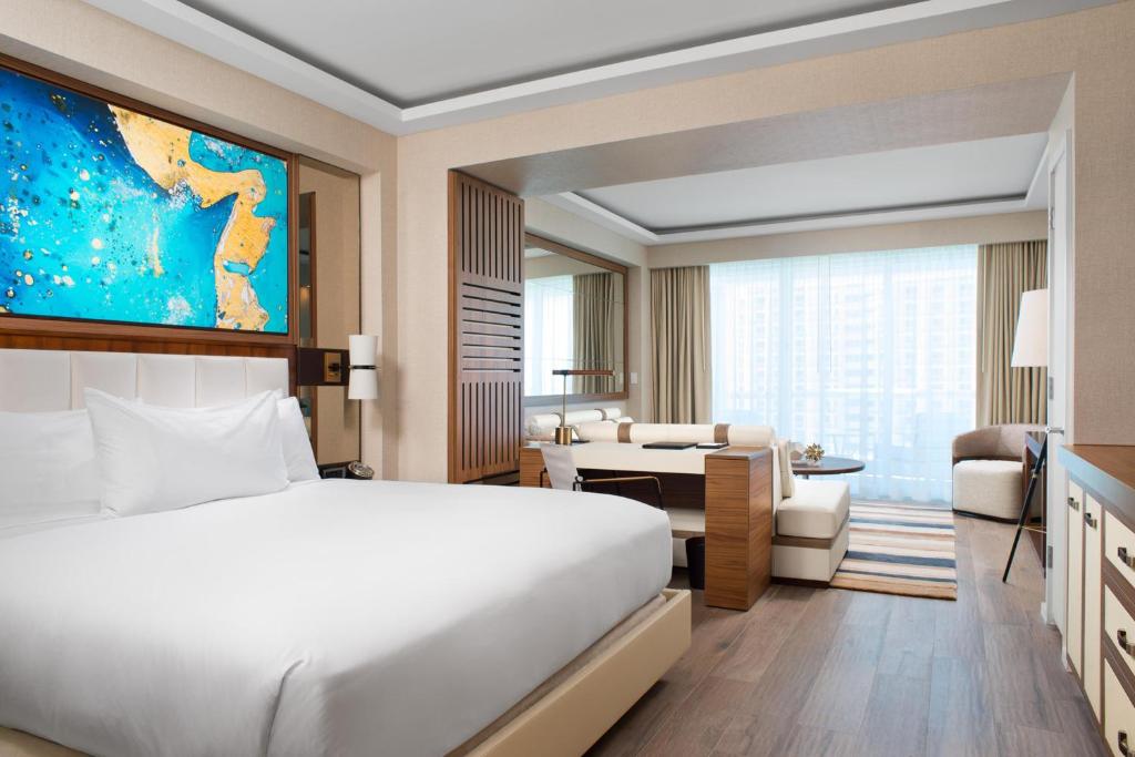 Conrad Fort Lauderdale Beach - 