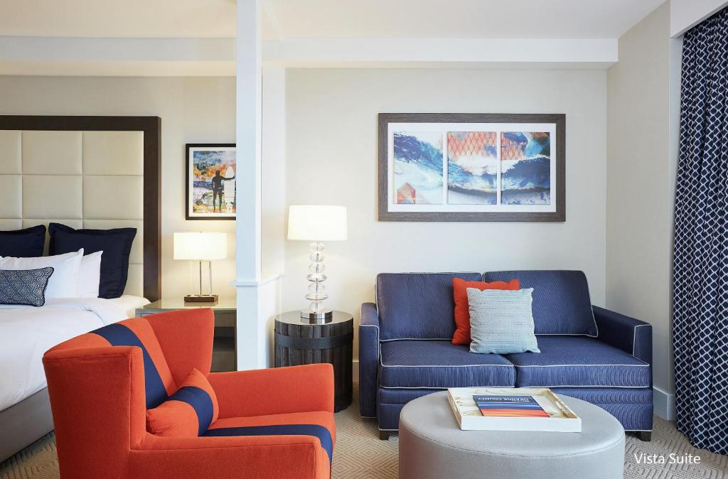 The Waterfront Beach Resort, A Hilton Hotel - 
