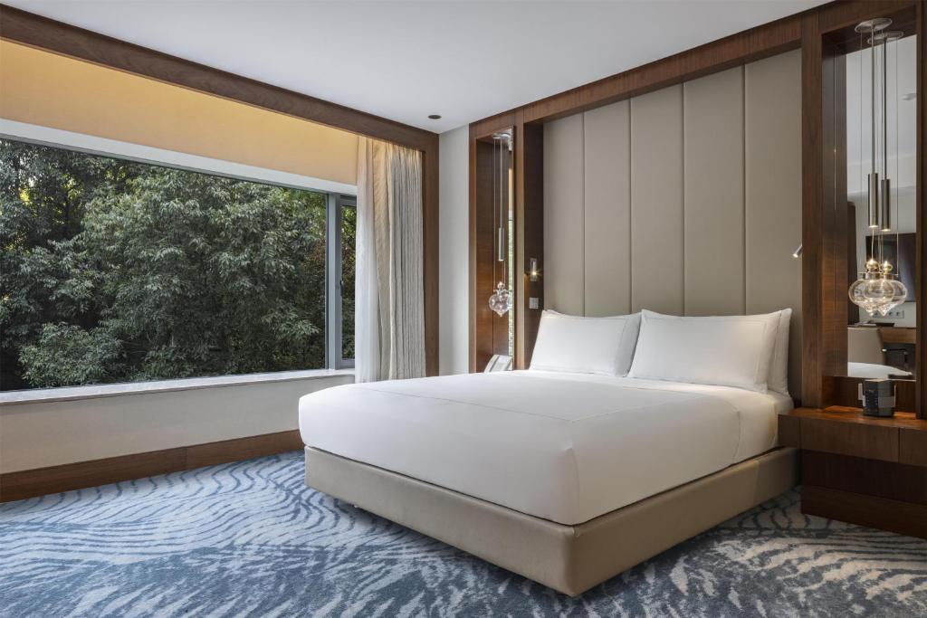 Conrad Istanbul Bosphorus - 