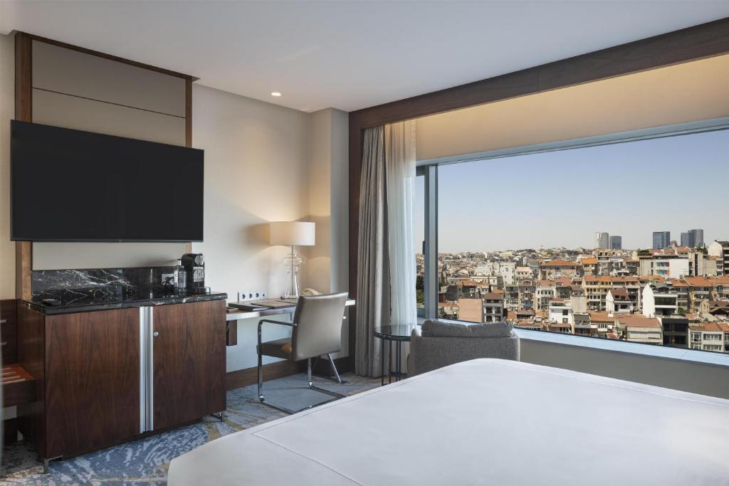 Conrad Istanbul Bosphorus - 