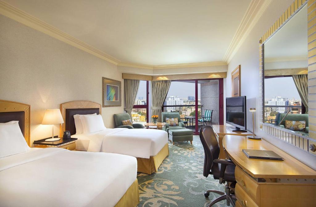 Sustainability certification Jeddah Hilton - デラックスファミリーコネクティングルーム