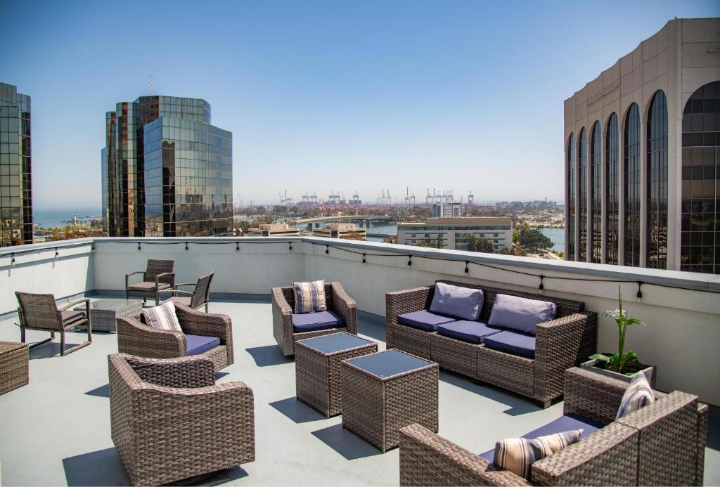 Hilton Long Beach Hotel - 