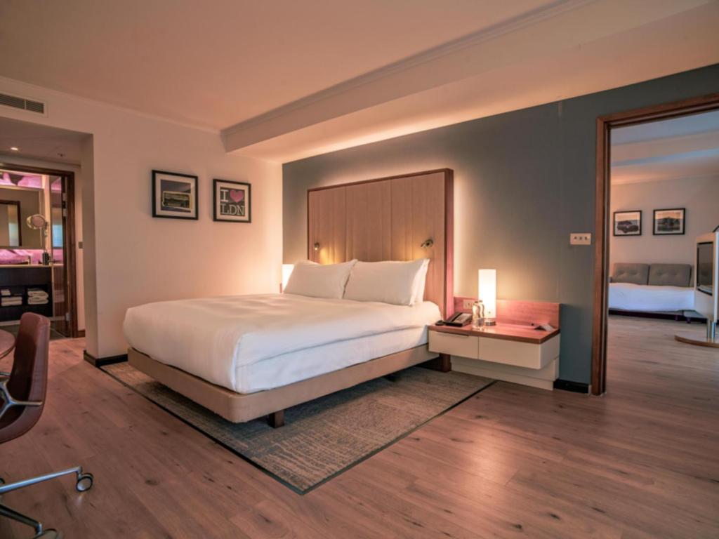 Hilton London Heathrow Airport Terminal 5 - 