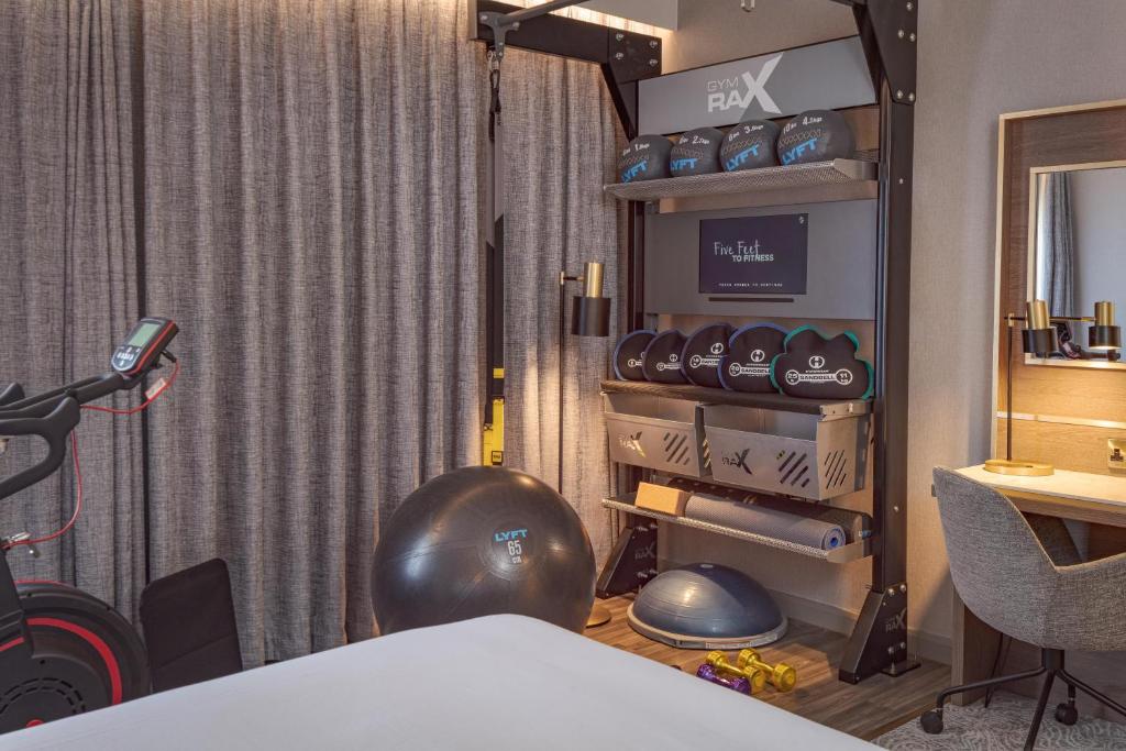 DoubleTree by Hilton London Angel Kings Cross - 