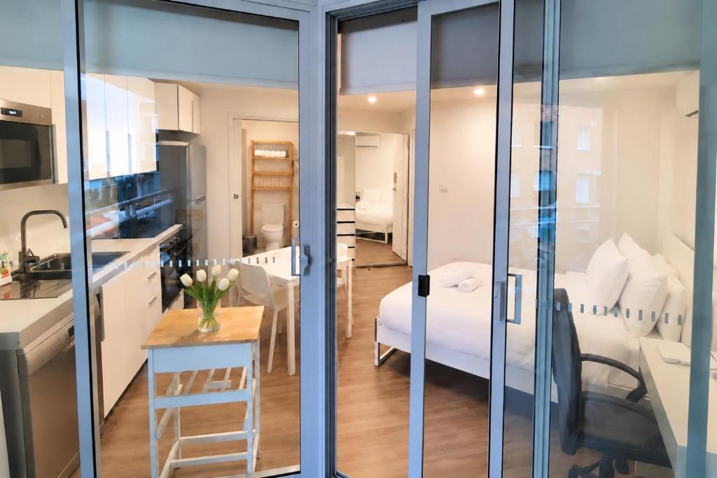 Dana-Cozy Studio in City Center-Free Parking - 