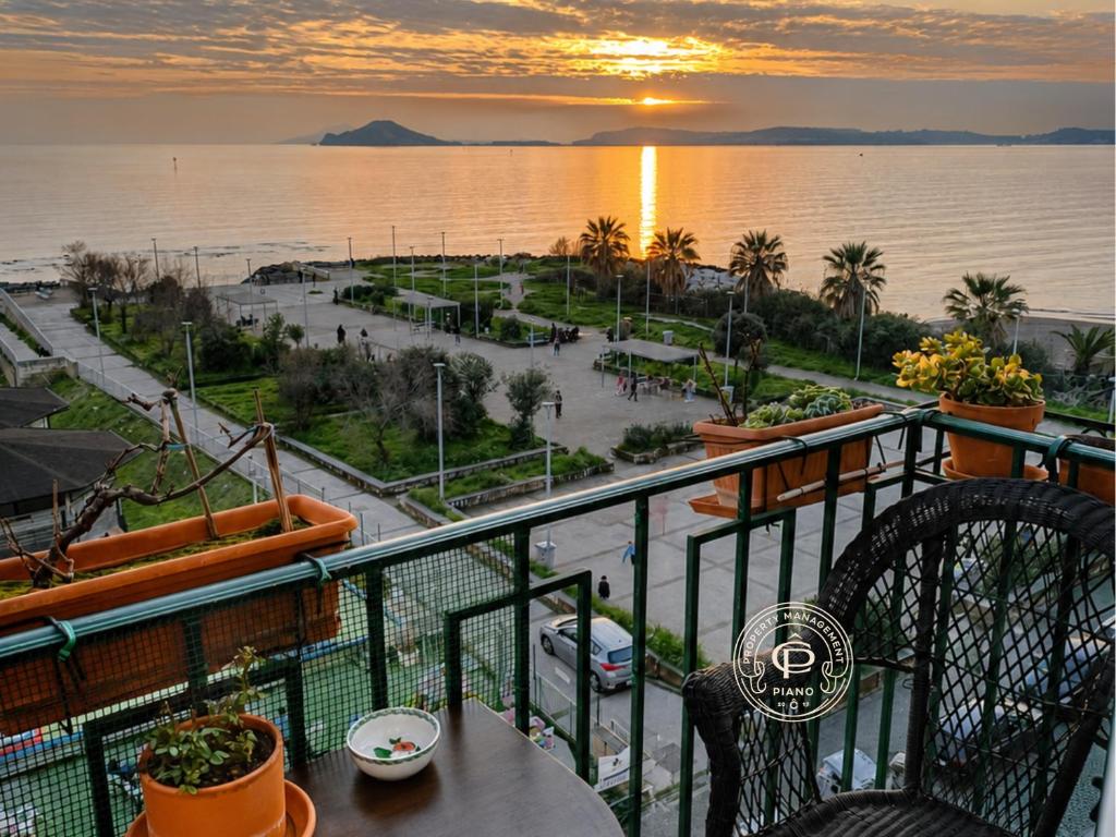 Bagnoli Bay, Napoli